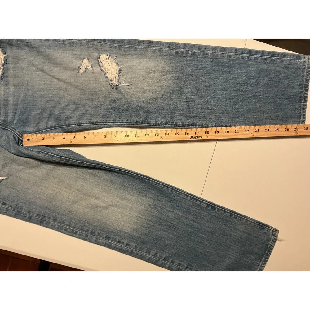 Abercrombie Fitch Mens Jeans Straight Fit‎ Distressed Med Wash 30x30 fits 28x28